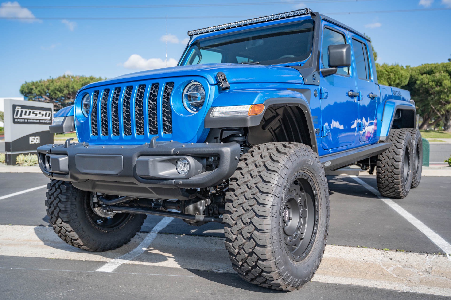 Used 2021 Jeep Gladiator 6x6 For Sale (124,900) iLusso Stock 589790