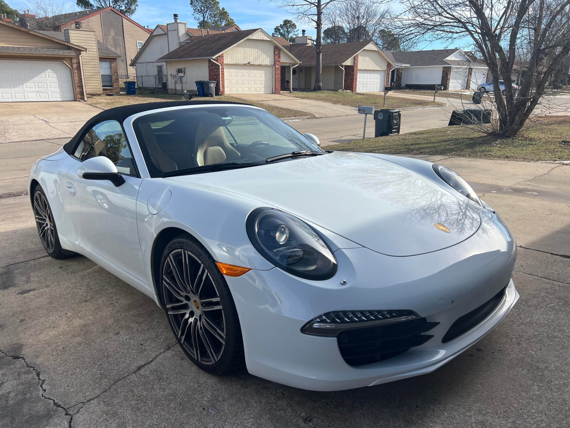 Used 2016 Porsche 911 Carrera For Sale (99,900) iLusso Stock M141205