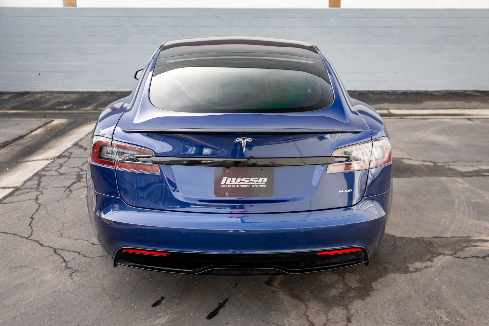 Used 2022 Tesla Model S Plaid for sale Sold at iLusso in Costa Mesa CA 92626 4