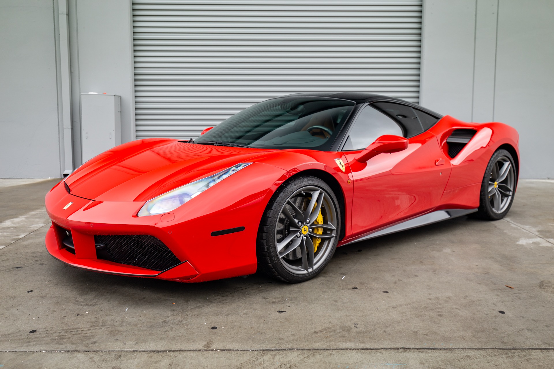 used-2018-ferrari-488-gtb-for-sale-sold-ilusso-stock-232602