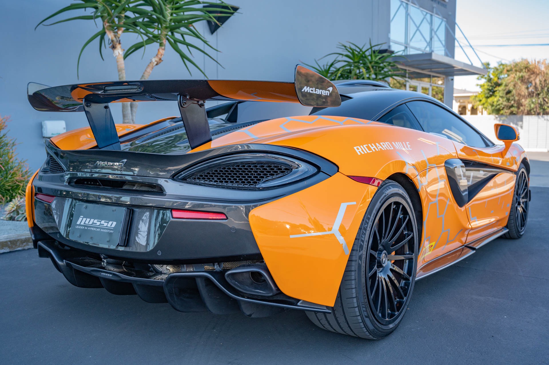 Used 2020 McLaren 620R For Sale (279,000) iLusso Stock 620153