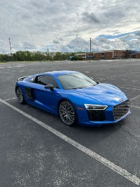 Used 2017 Audi R8 5.2 quattro V10 Plus for sale Sold at iLusso in Costa Mesa CA 92626 16