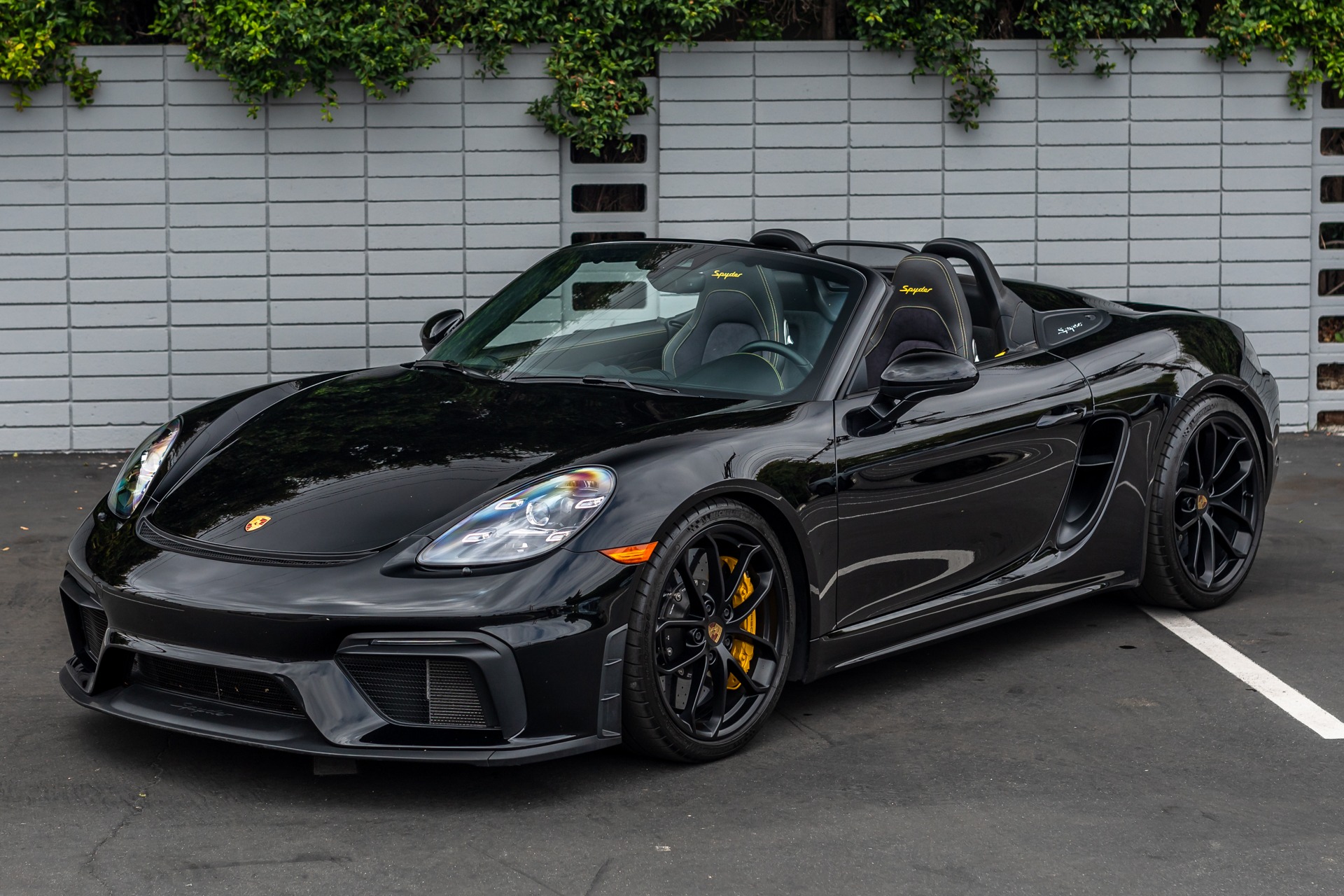 Used-2020-Porsche-718-Boxster-Spyder-1688350795.jpg