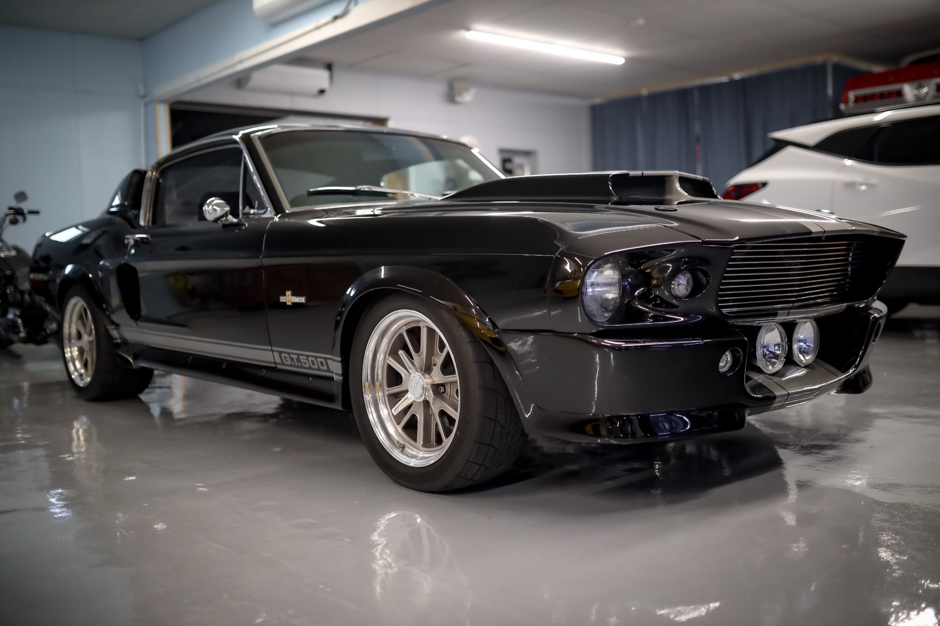 used-1968-ford-mustang-fastback-eleanor-for-sale-219-000-ilusso