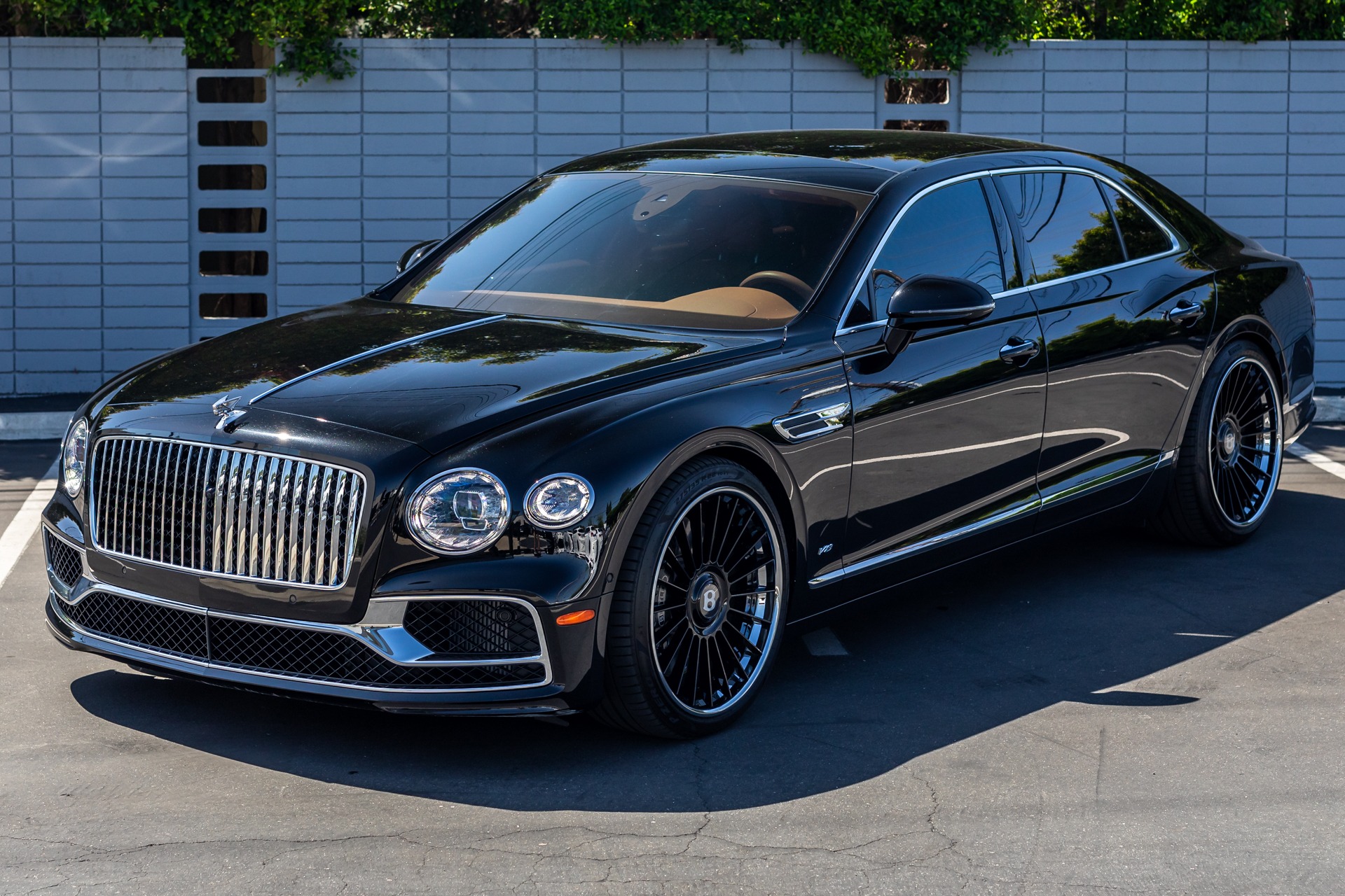 Used-2022-Bentley-Flying-Spur-