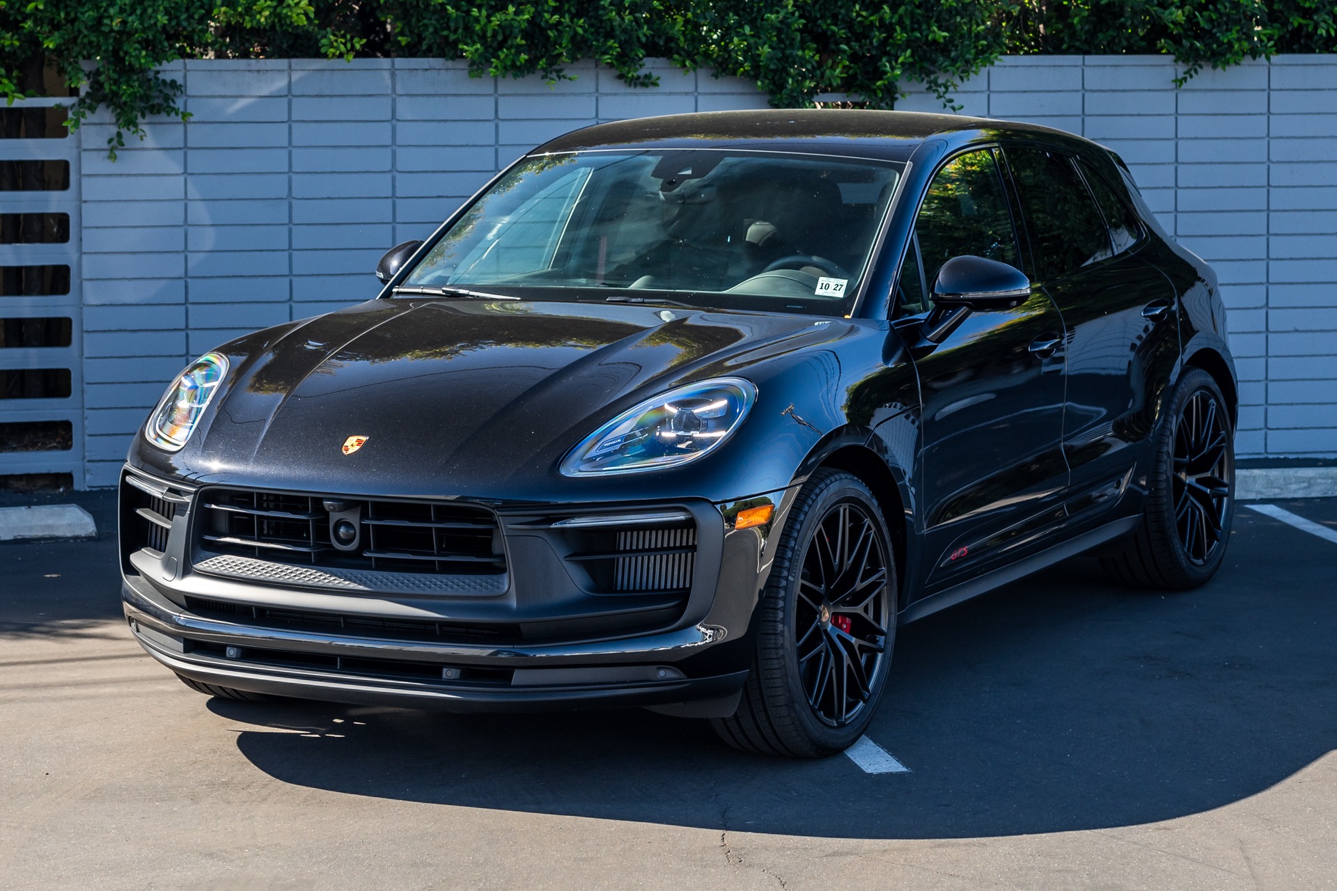 Standard Hood & Mirrors | PORSCHE MACAN GTS 2017 Standard Hood & Mirrors | PORSCHE MACAN GTS 2017