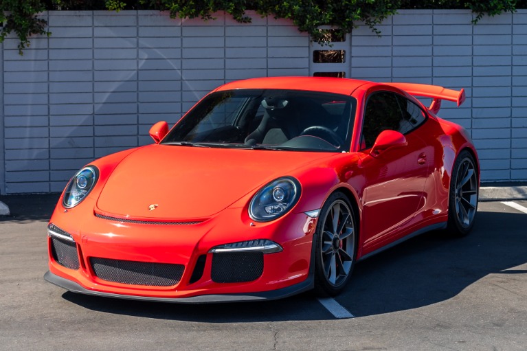 Used 2014 Porsche 911 GT3 for sale $133,900 at iLusso in Costa Mesa CA