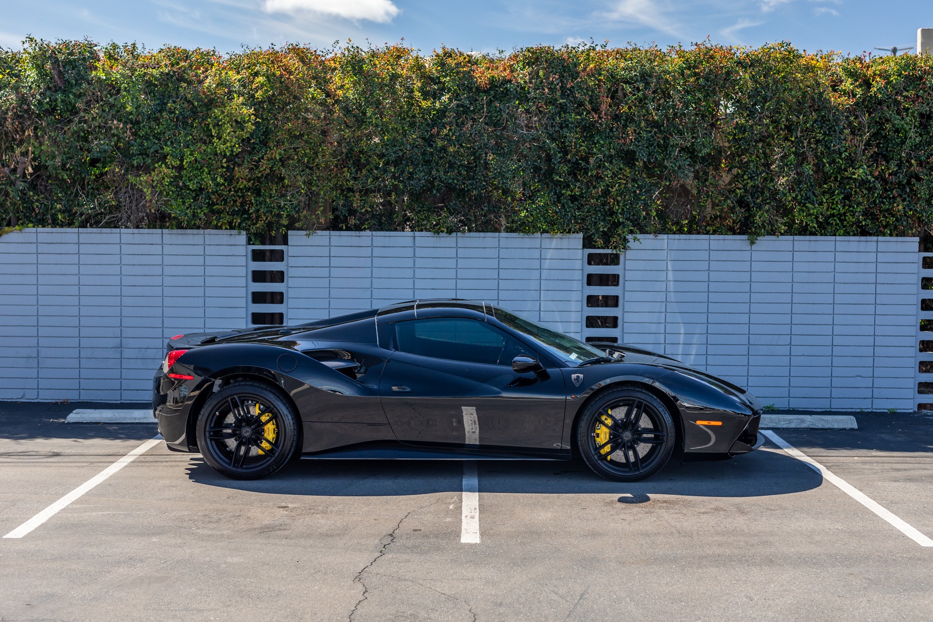Used 2019 Ferrari 488 Spider For Sale (Sold) | iLusso Stock Used 2019 Ferrari 488 Spider For Sale (Sold) | iLusso Stock