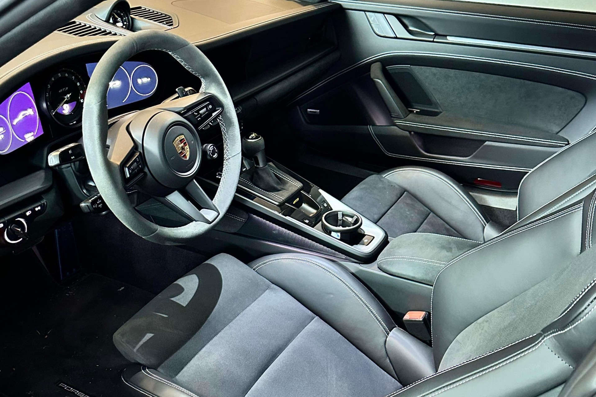 Used 2022 Porsche 911 GT3 for sale Sold at iLusso in Costa Mesa CA 92626 5