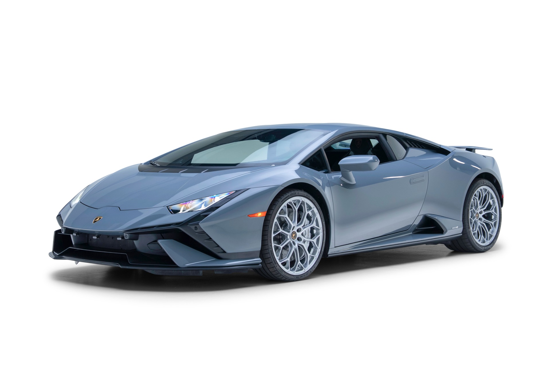 2023 Lamborghini Huracan Tecnica's photo