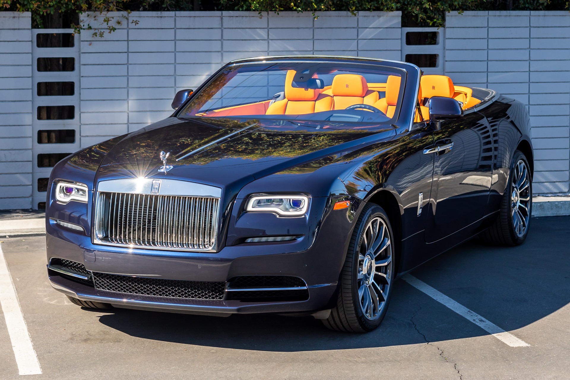 Used 2018 Rolls-Royce Dawn For Sale (Sold) | iLusso Stock #C115745