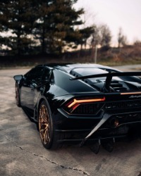 Used 2019 Lamborghini Huracan LP 640-4 Performante For Sale