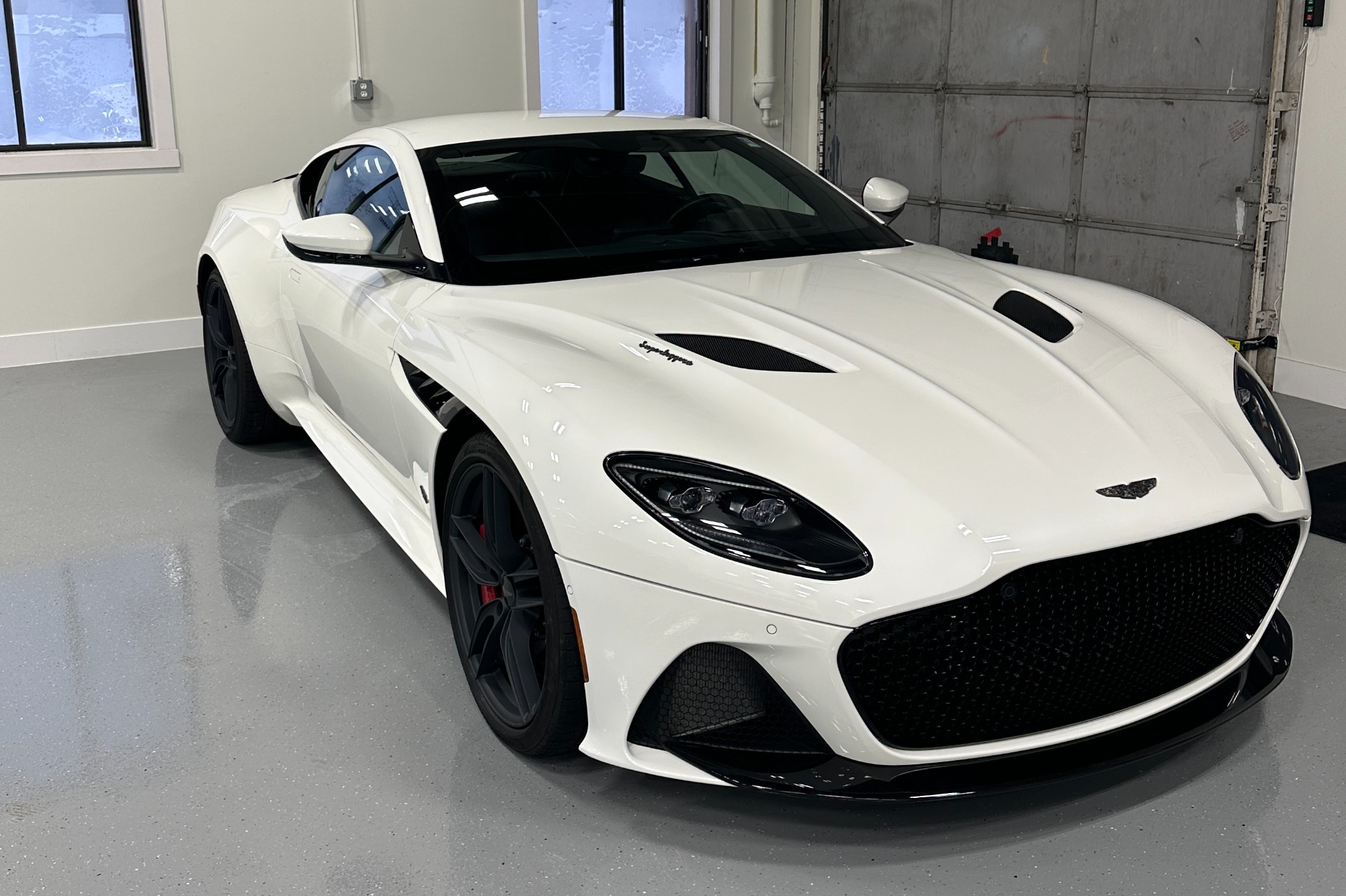 Used 2019 Aston Martin DBS Superleggera For Sale (Sold) | iLusso