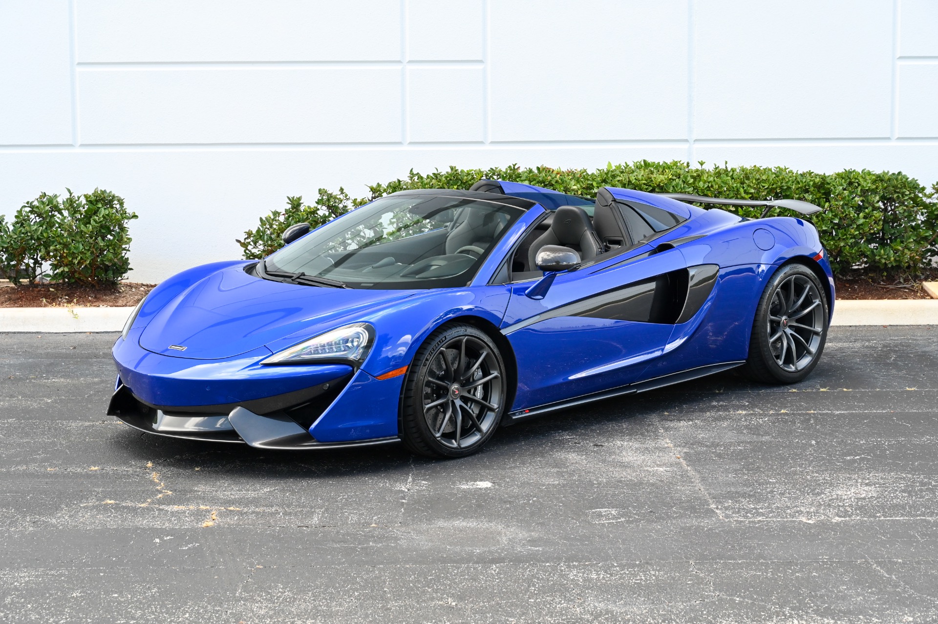 Used 2018 McLaren 570S Spider For Sale (Sold) | iLusso Stock #M05412