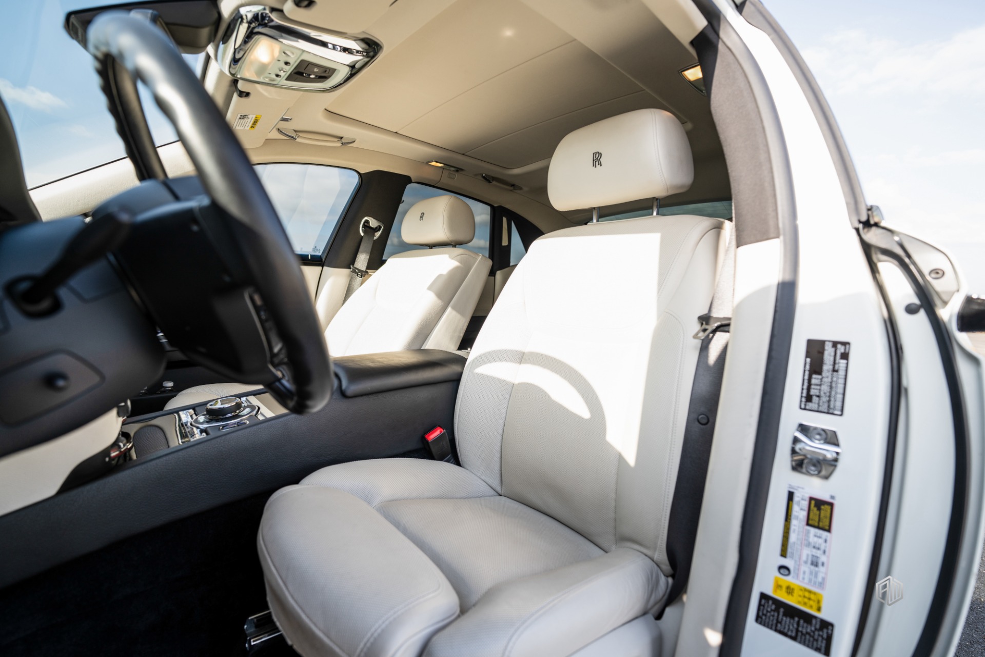 2016 Rolls-Royce Ghost Base - Photo 22