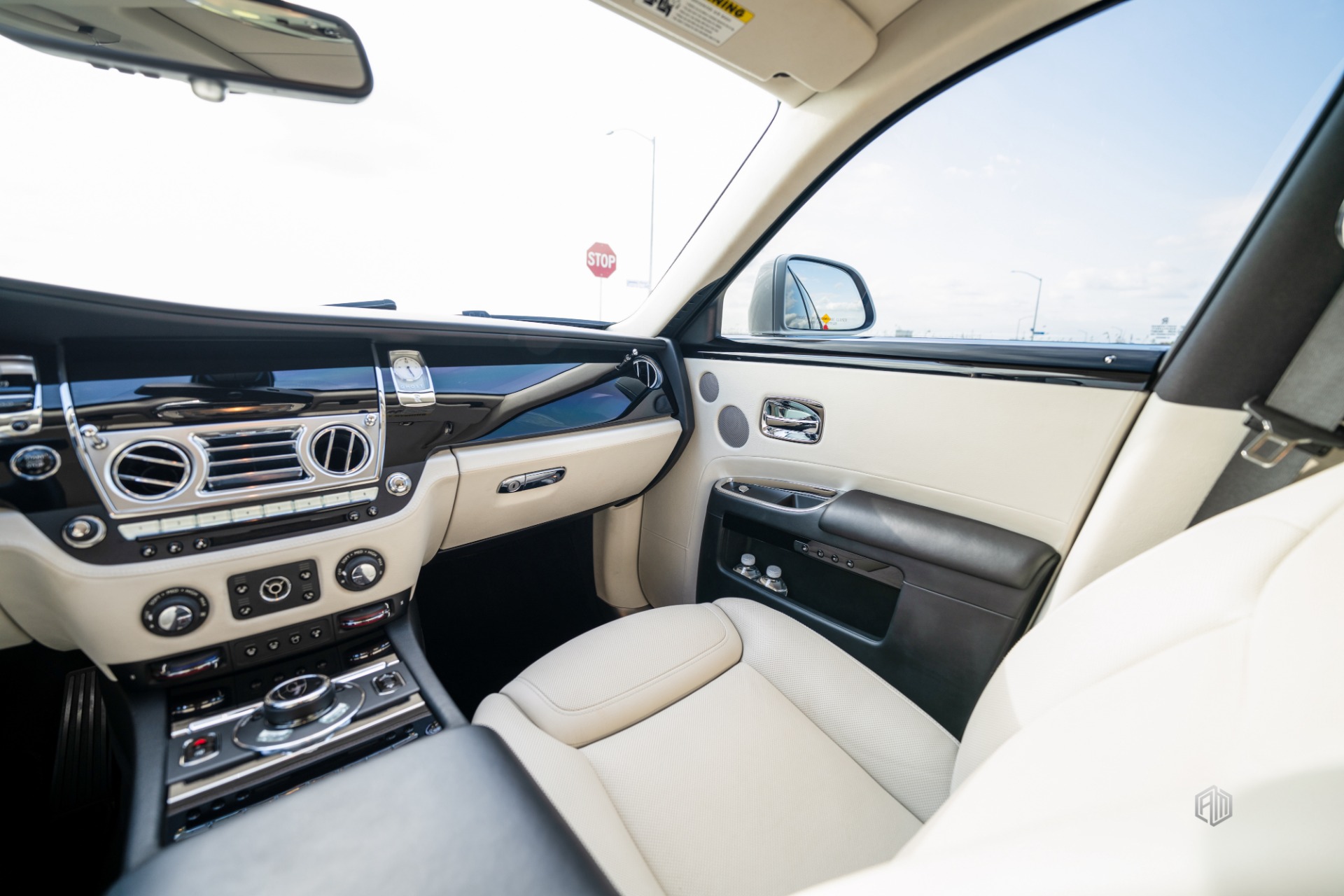 2016 Rolls-Royce Ghost Base - Photo 26