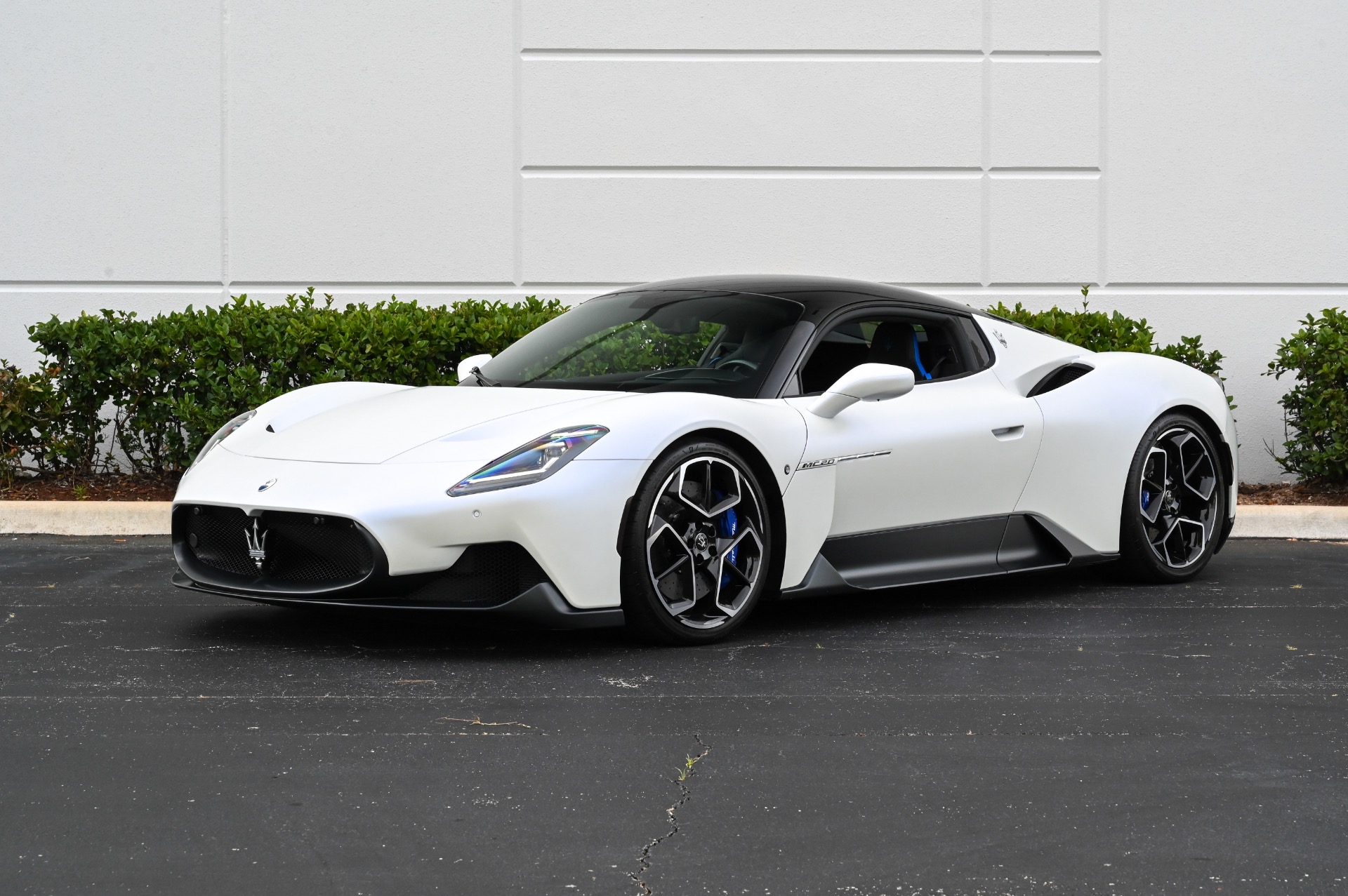 Used 2022 Maserati MC20 For Sale (Sold) | iLusso Stock #VC79791