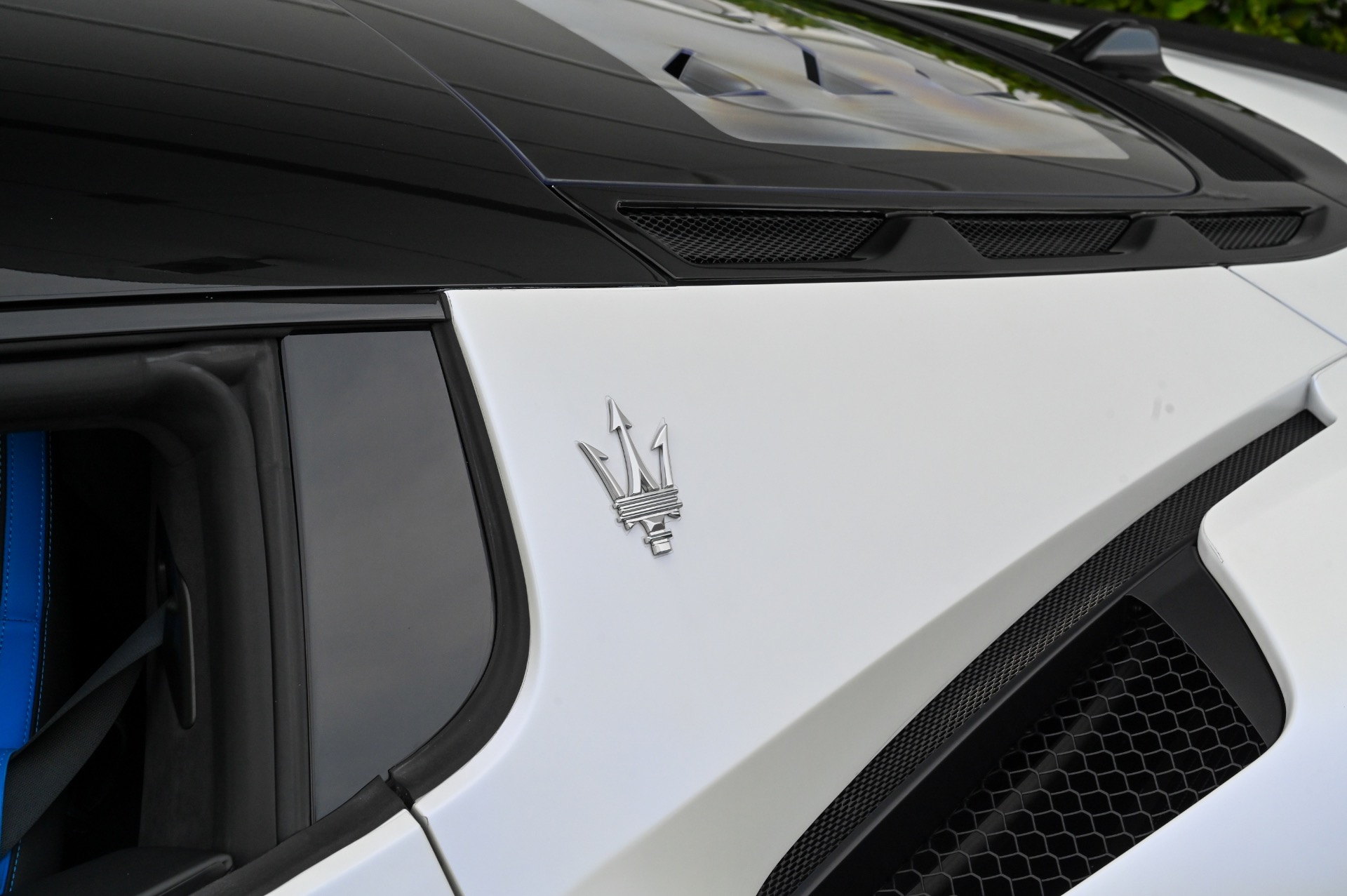 Used 2022 Maserati MC20 For Sale (Sold) | iLusso Stock #VC79791