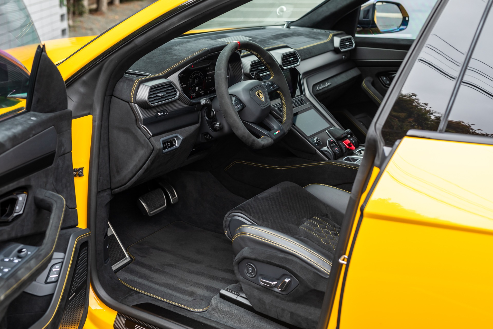 Used 2023 Lamborghini Urus Performante For Sale (Sold