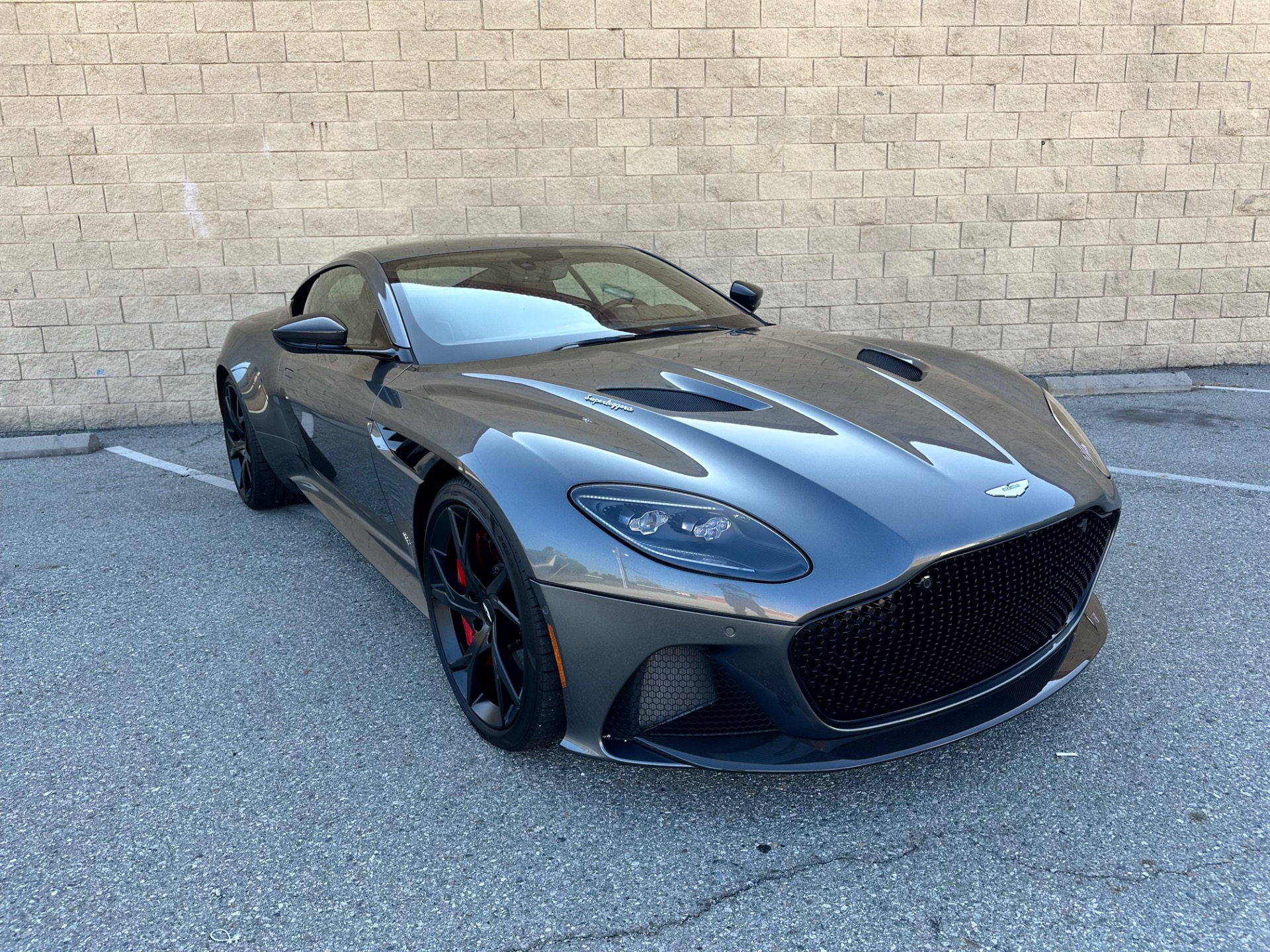 Used 2019 Aston Martin DBS Superleggera For Sale (Sold) | iLusso