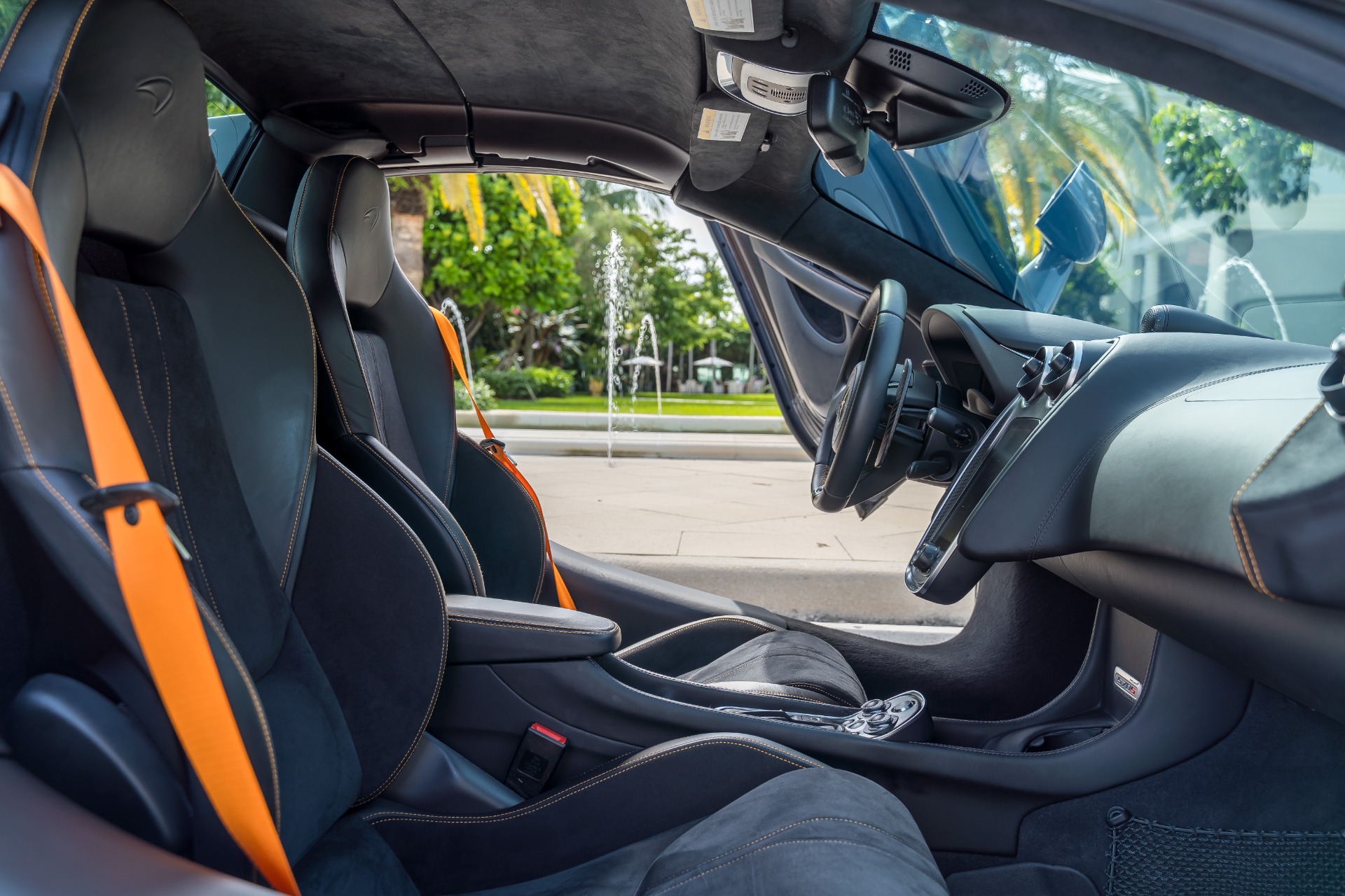 Used 2018 McLaren 570S Spider For Sale (Sold) | iLusso Stock #VC5444