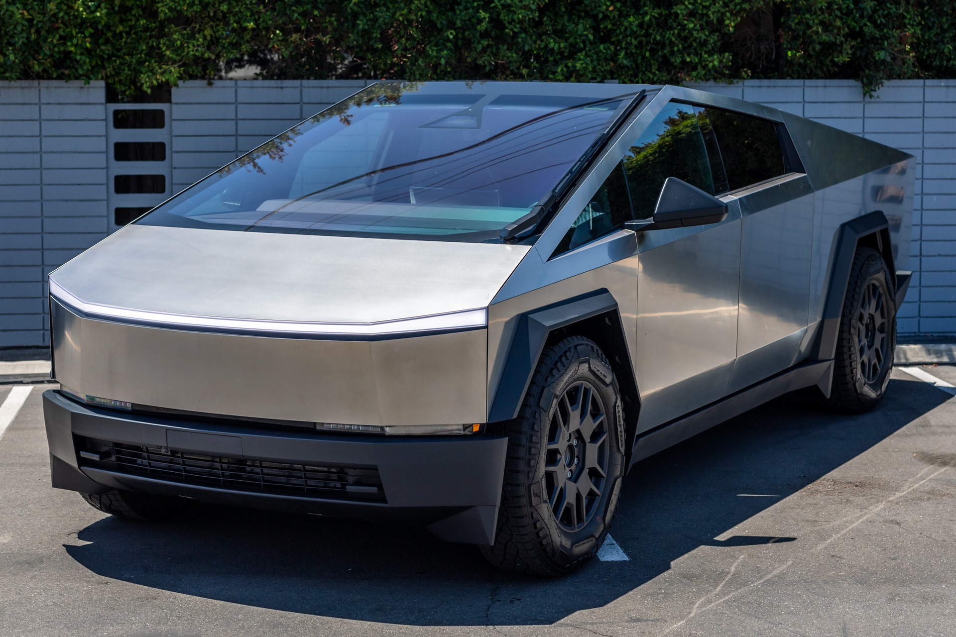 Headlight Bar Kit | TESLA CYBER TRUCK 2024 Headlight Bar Kit | TESLA CYBER TRUCK 2024
