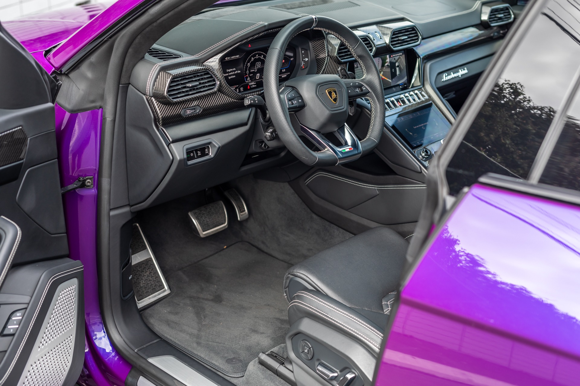 Used 2022 Lamborghini Urus For Sale (Sold) | iLusso Stock