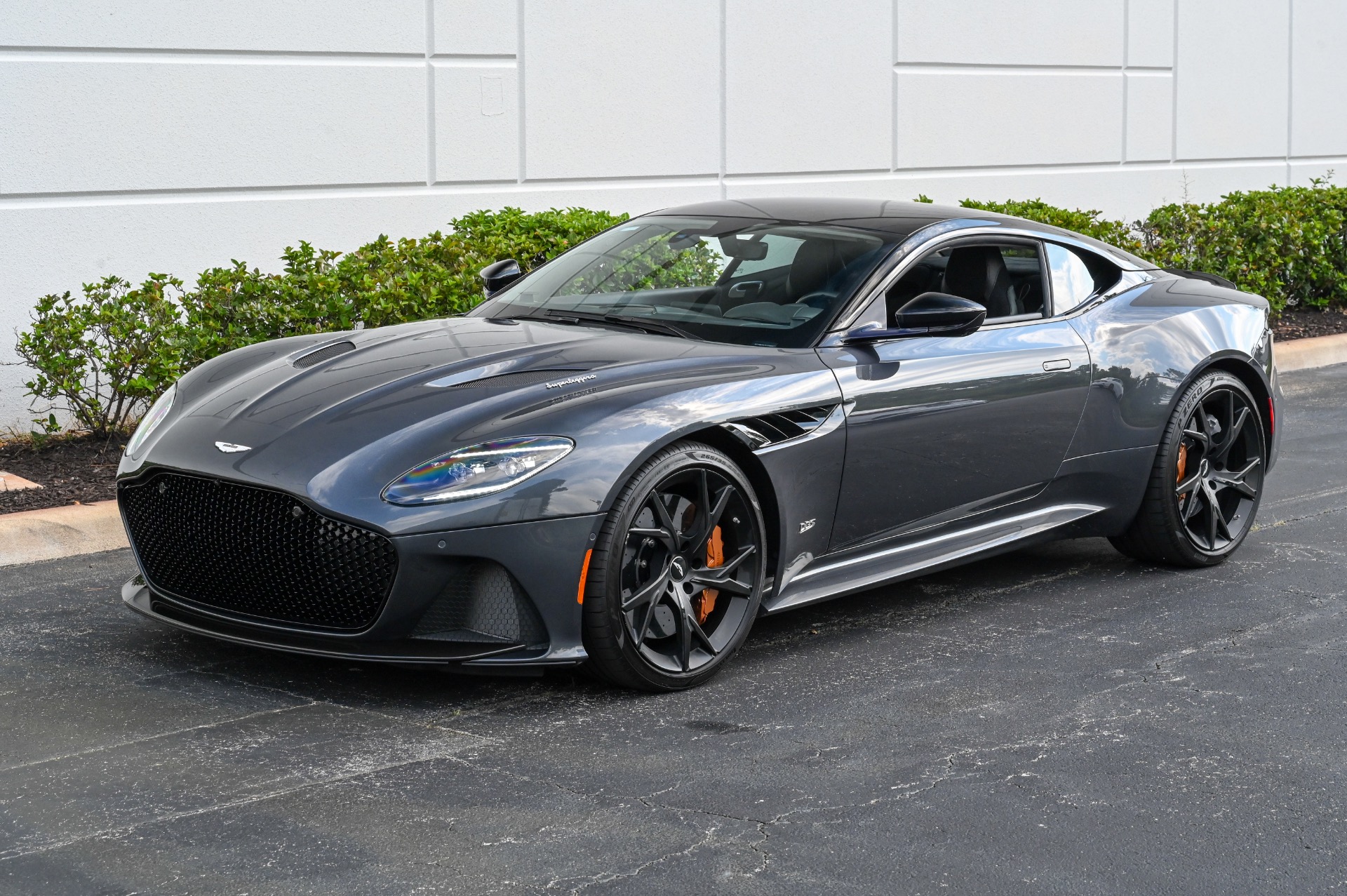 Used 2019 Aston Martin DBS Superleggera For Sale (Sold) | iLusso
