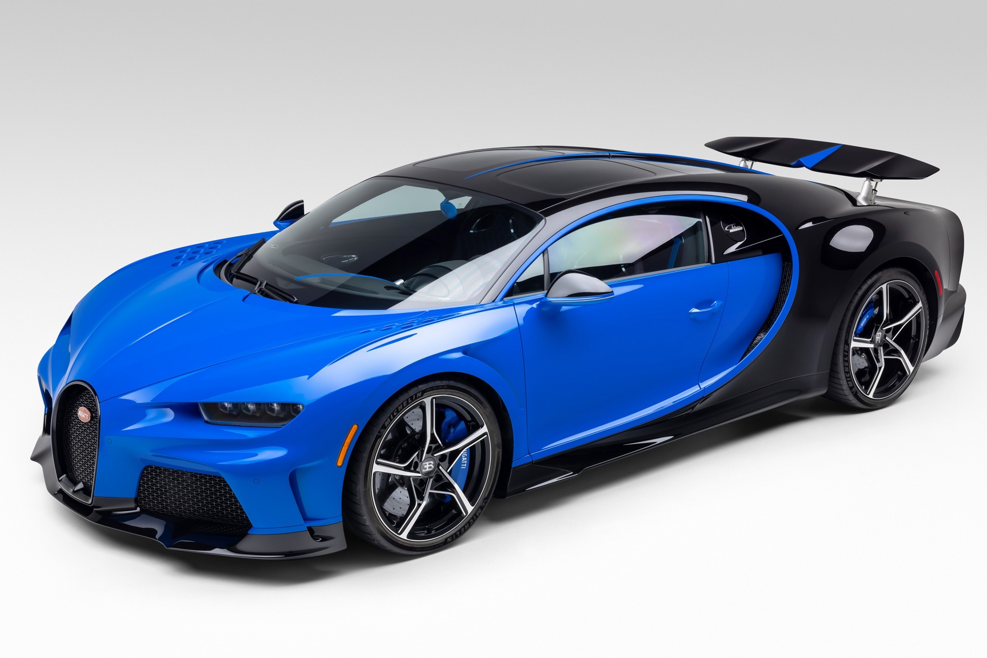 Used-2023-Bugatti-Chiron-