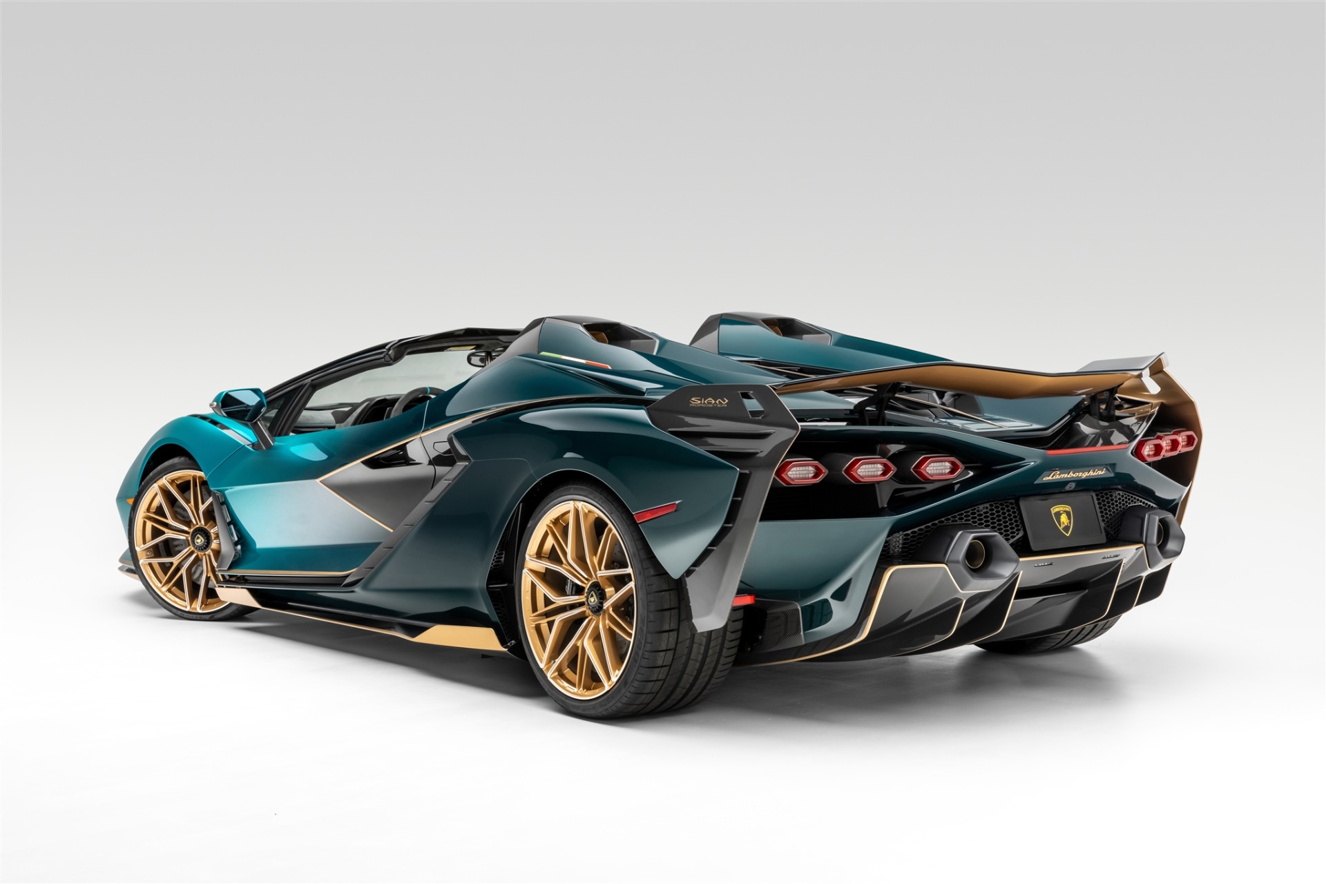 Lamborghini SIÁN FKP 37 | Lamborghini.com