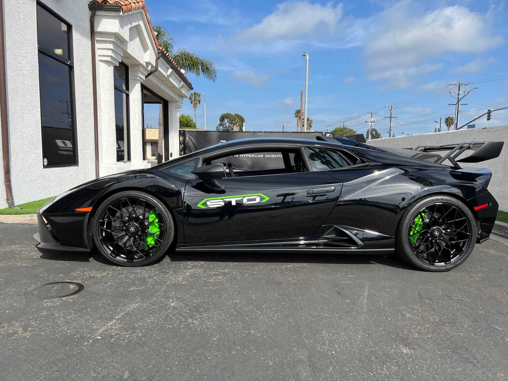 2022 LAMBORGHINI HURACAN STO for Sale, CA - VAN NUYS