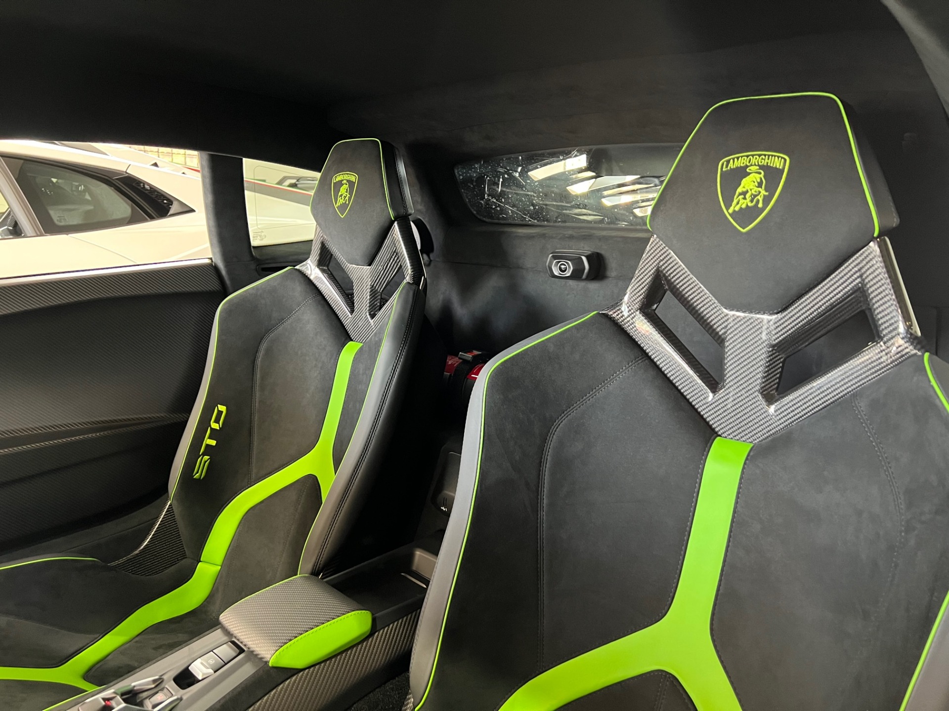 2022 LAMBORGHINI HURACAN STO for Sale, CA - VAN NUYS