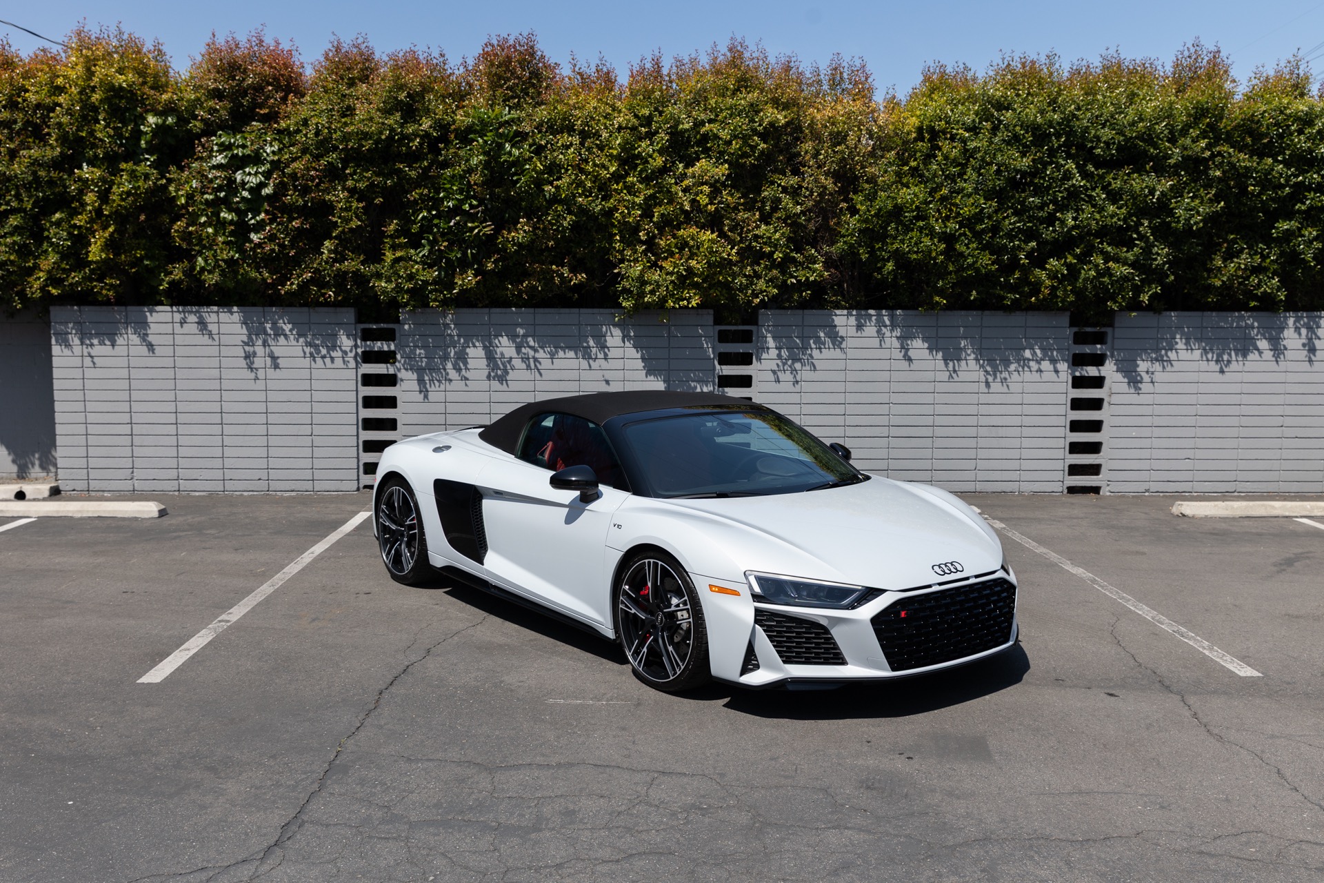 Audi R8 Spyder White 2023