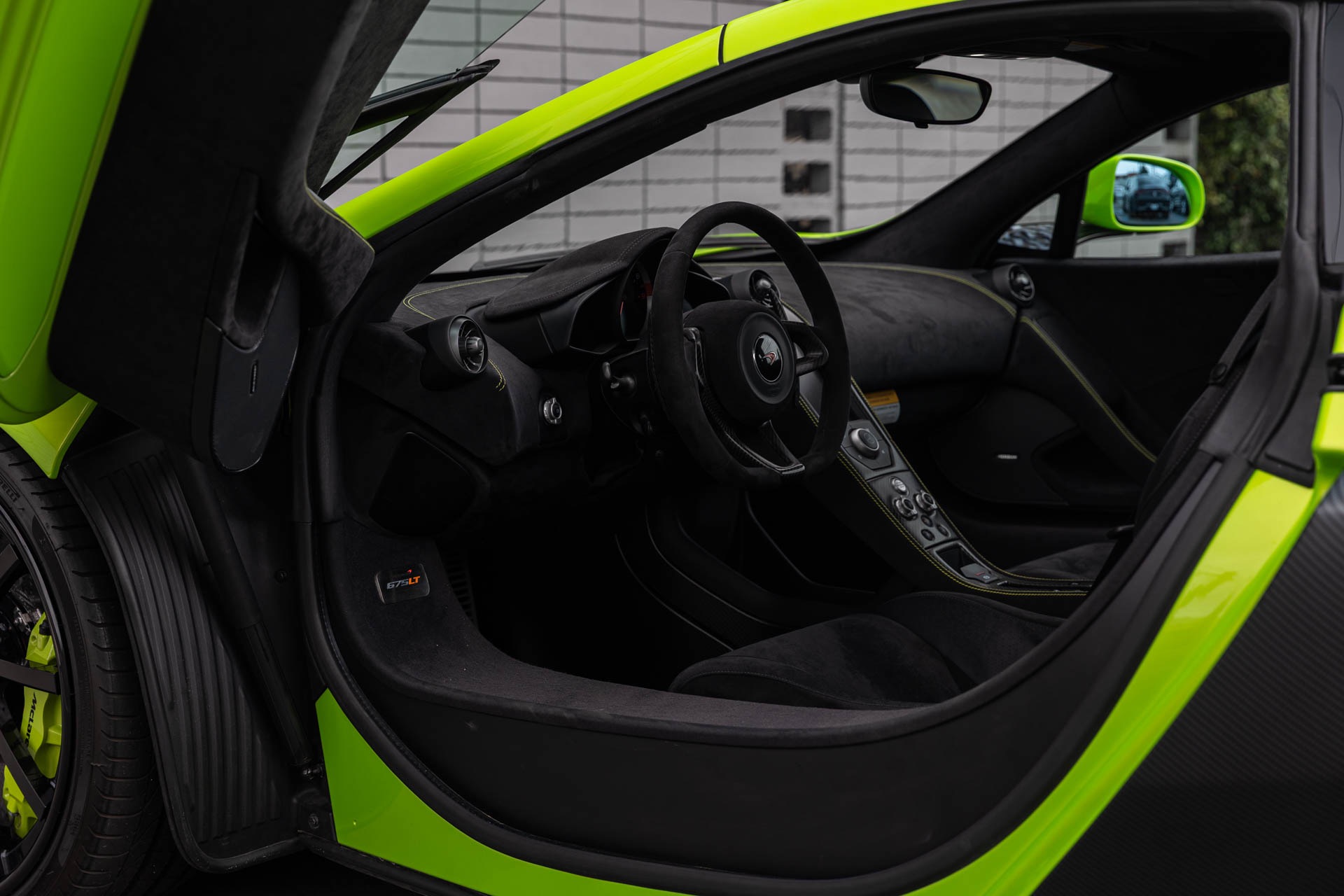 Used 2016 McLaren 675LT For Sale (Sold) | iLusso Stock #CIW675298