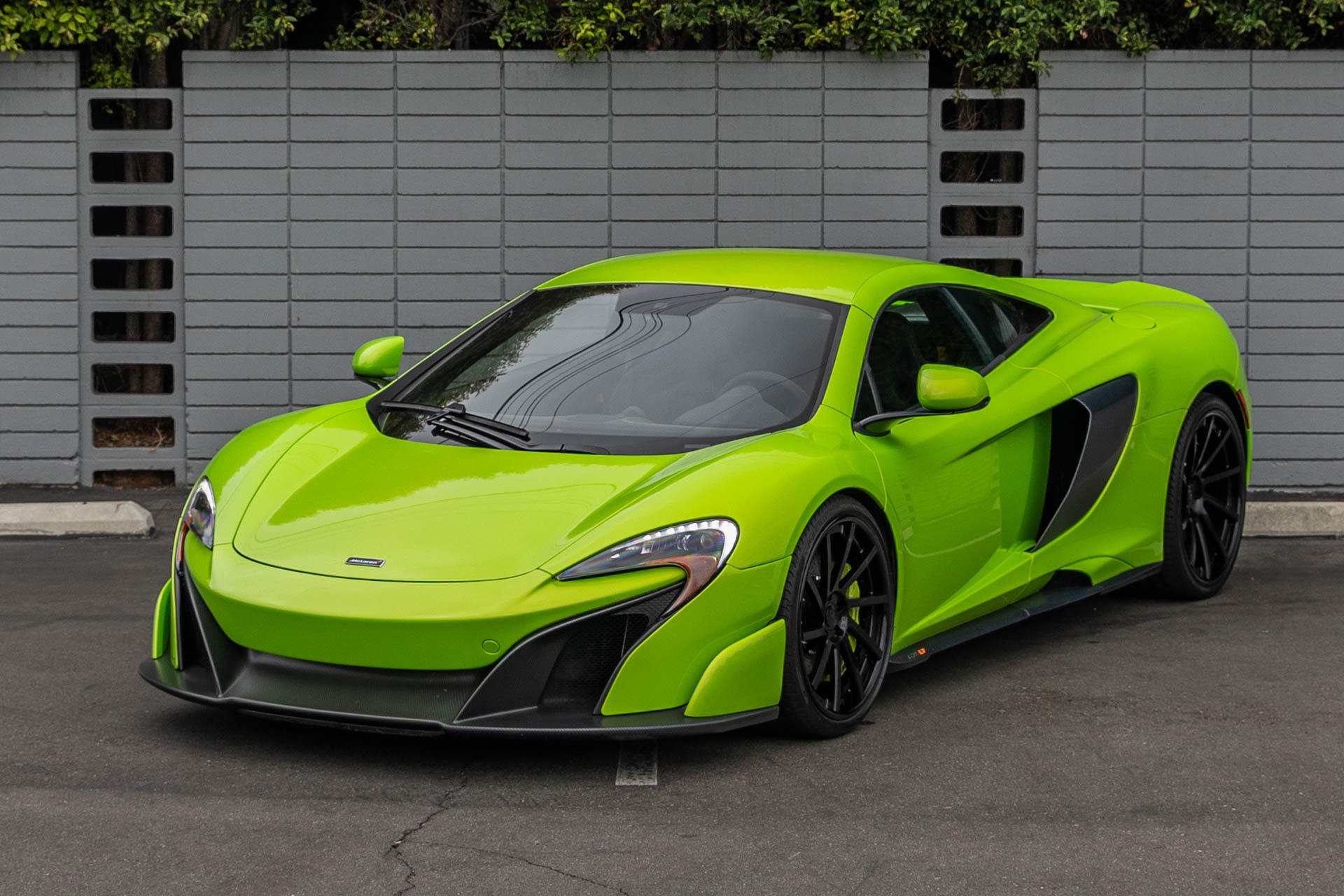 Used 2016 McLaren 675LT For Sale (Sold) | iLusso Stock #CIW675298