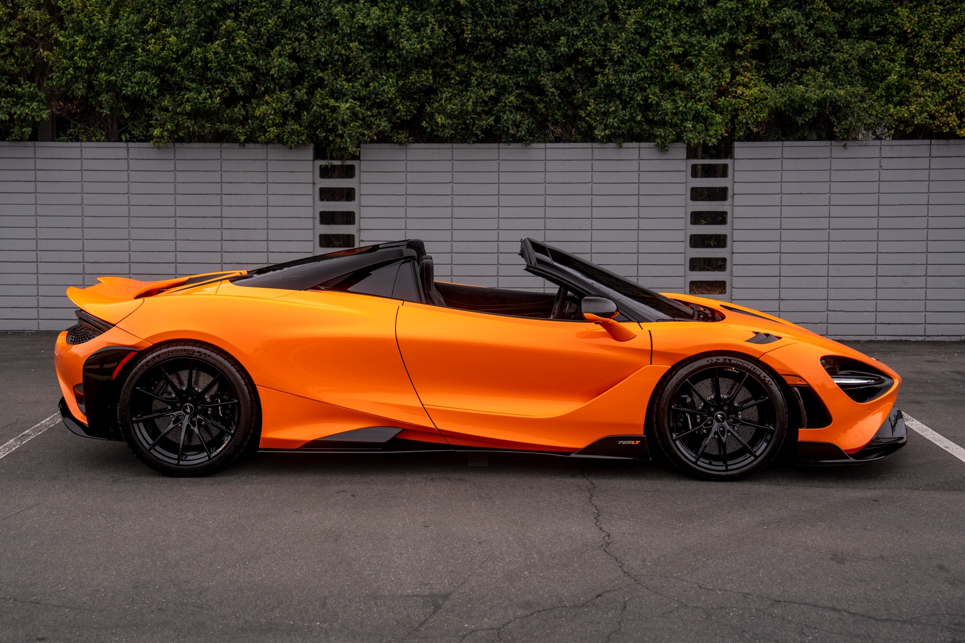 Used 2022 McLaren 765LT Spider For Sale (Sold) | iLusso Stock