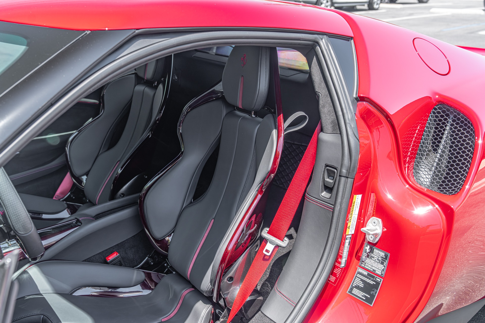 2024 Ferrari 296 GTB photo 32