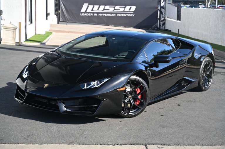 Used 2018 Lamborghini Huracan LP 580-2 for sale Sold at Ilusso in Costa Mesa CA