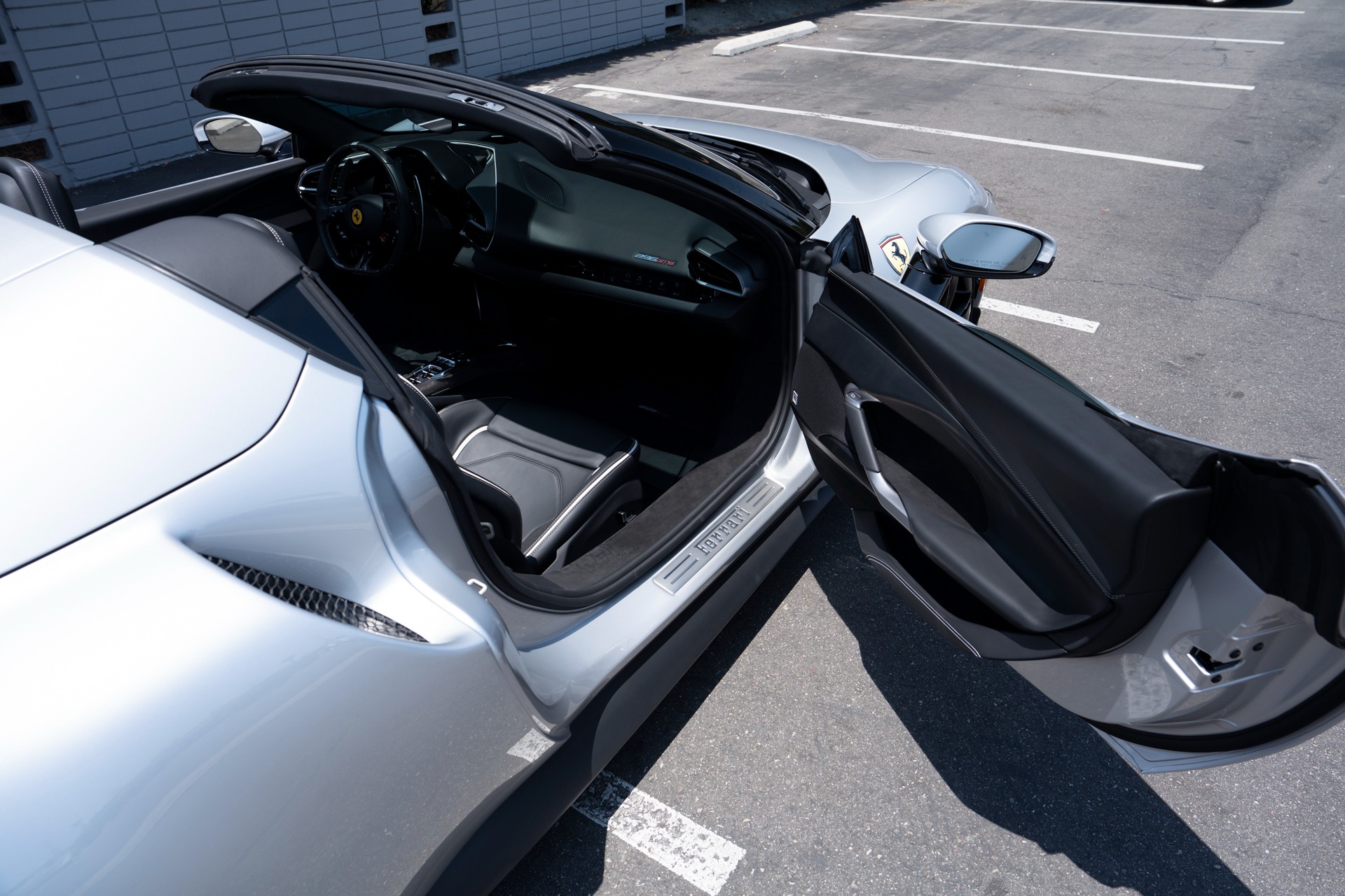2024 Ferrari 296 GTS photo 16