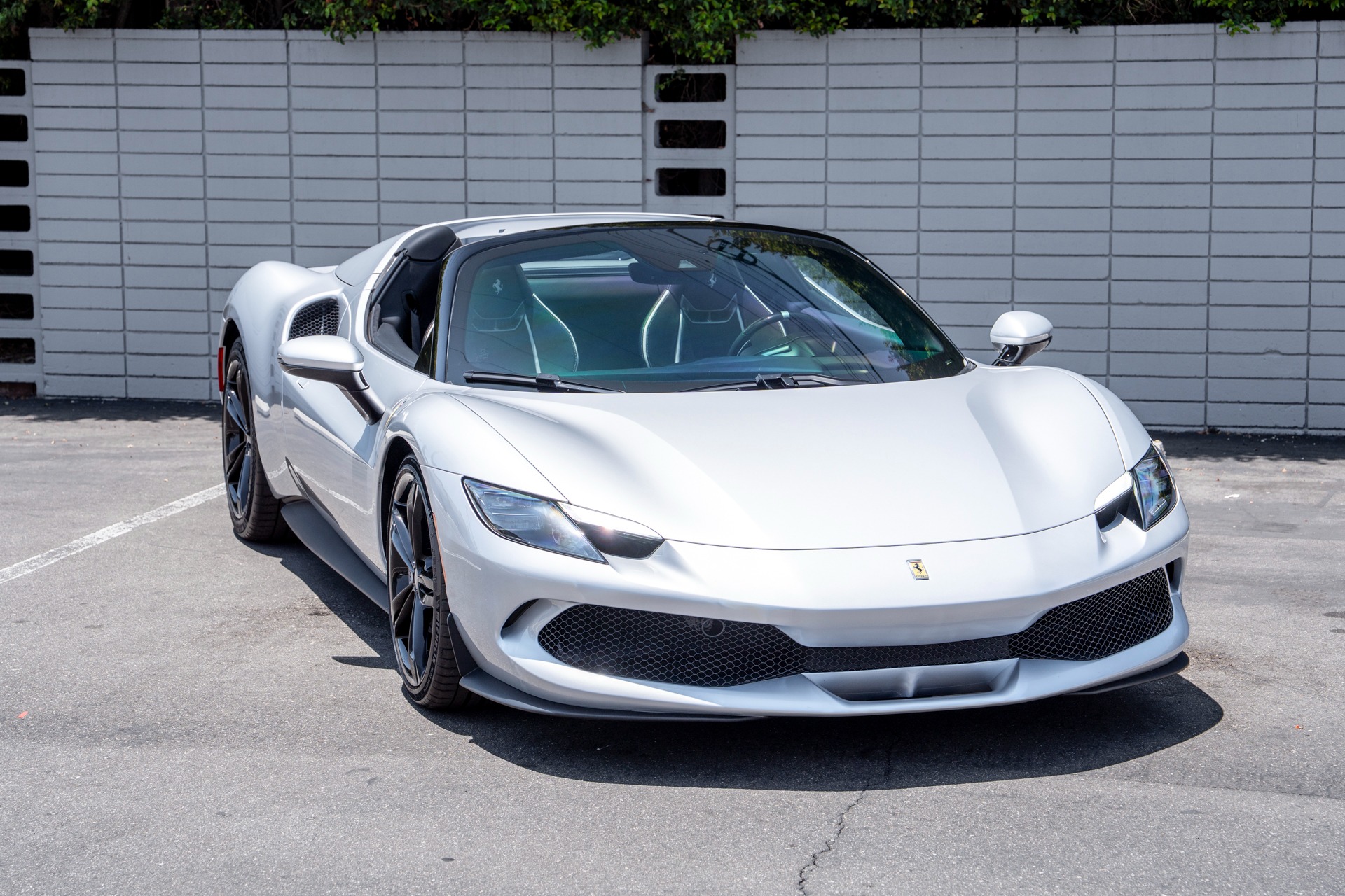 2024 Ferrari 296 GTS photo 23