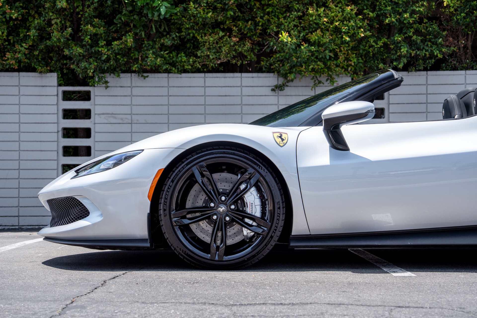2024 Ferrari 296 GTS photo 34