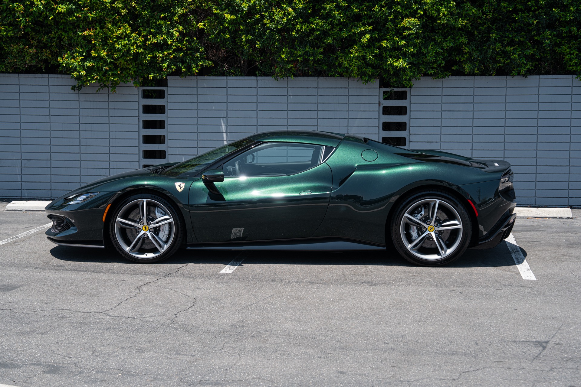 2022 Ferrari 296 GTB photo 21