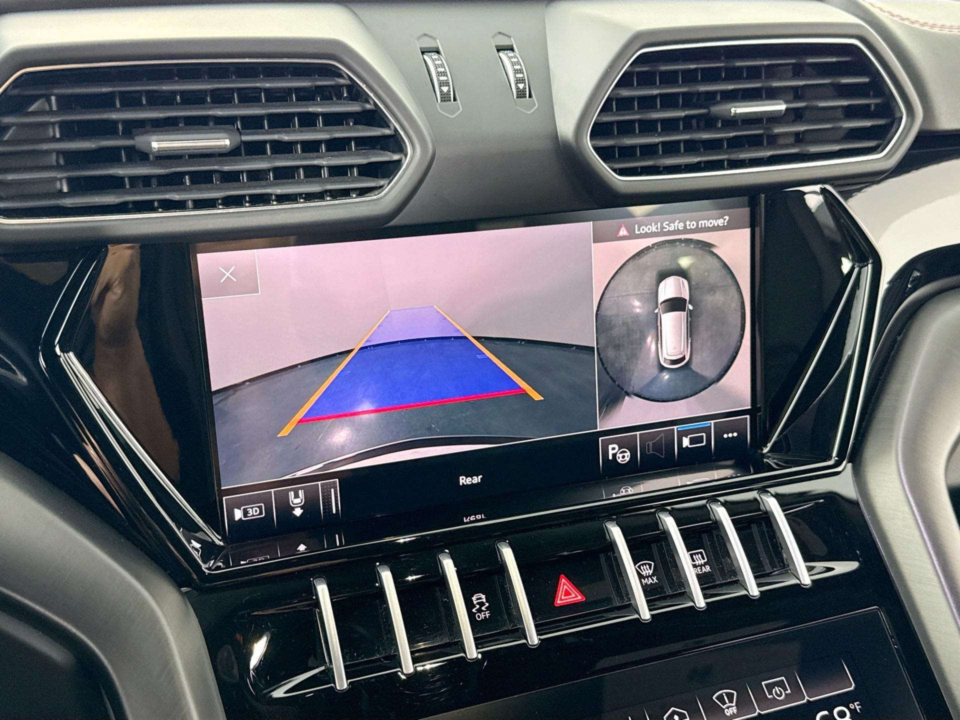 2021 Lamborghini Urus Base - Photo 17