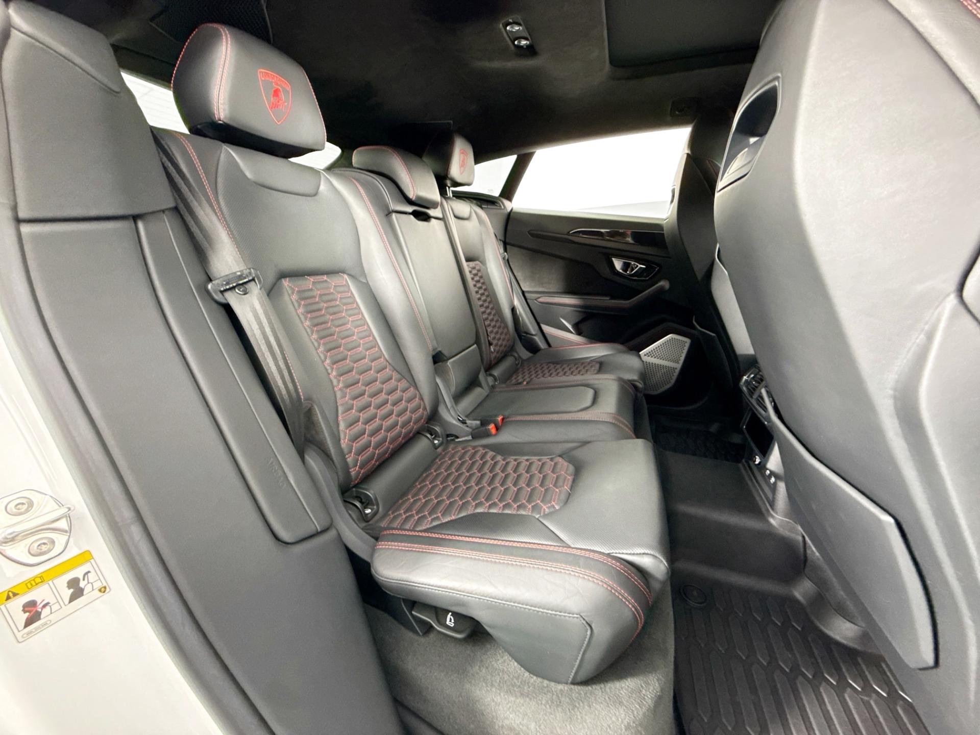 2021 Lamborghini Urus Base - Photo 28