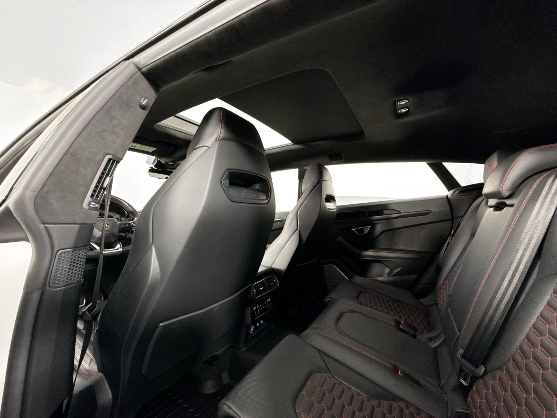 2021 Lamborghini Urus Base - Photo 34
