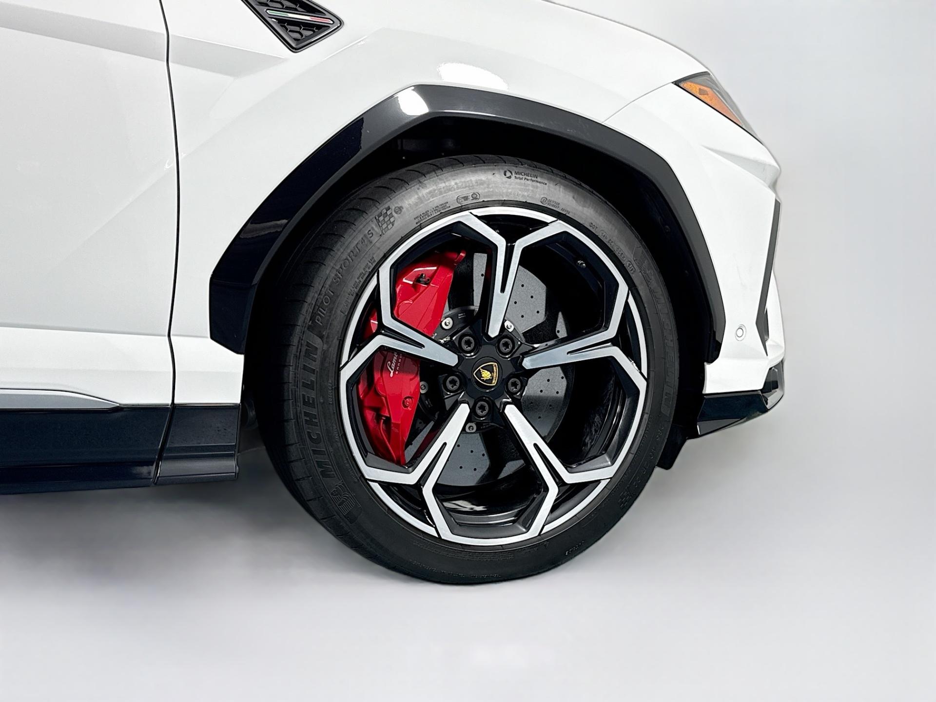 2021 Lamborghini Urus Base - Photo 52