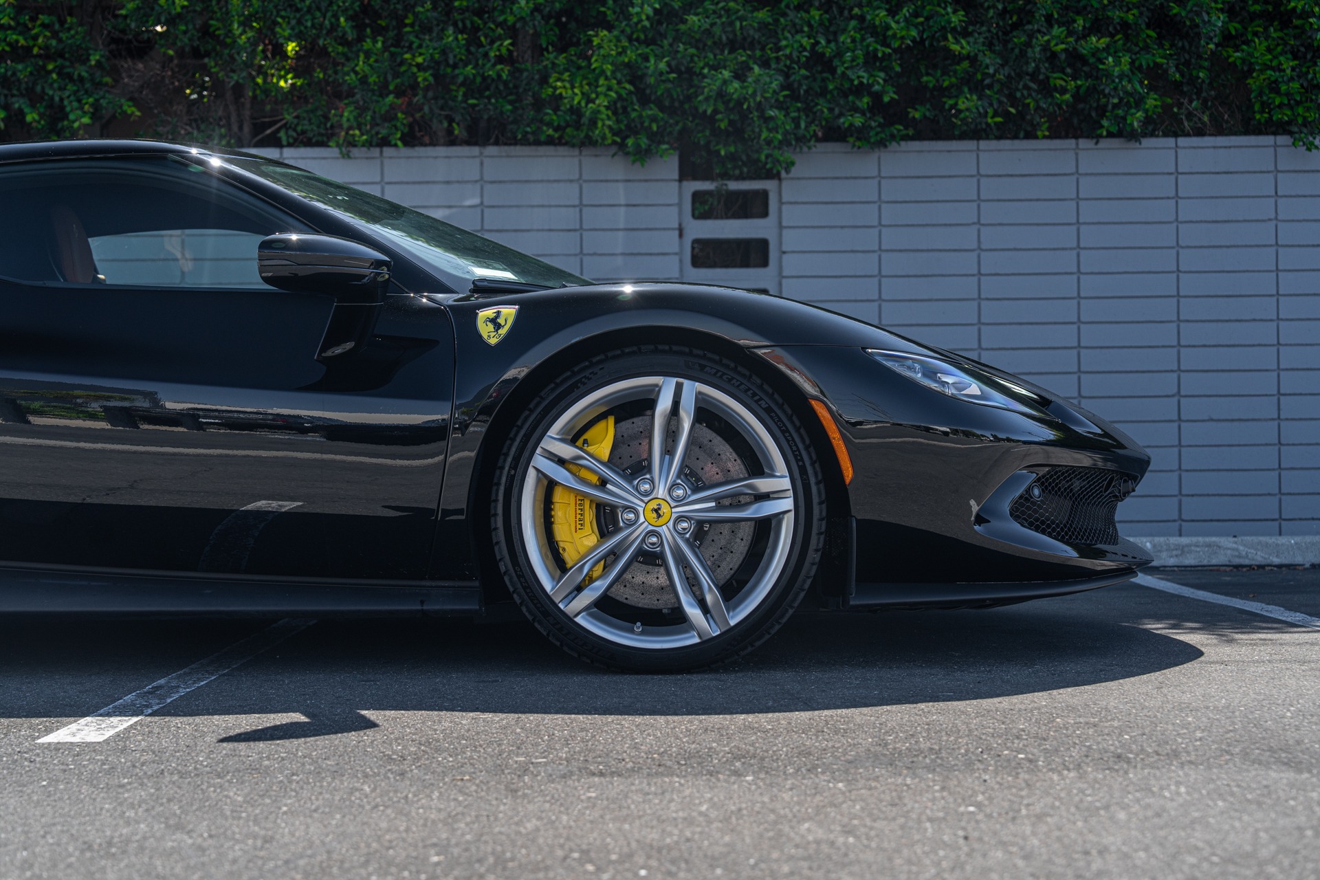 2024 Ferrari 296 GTB photo 9