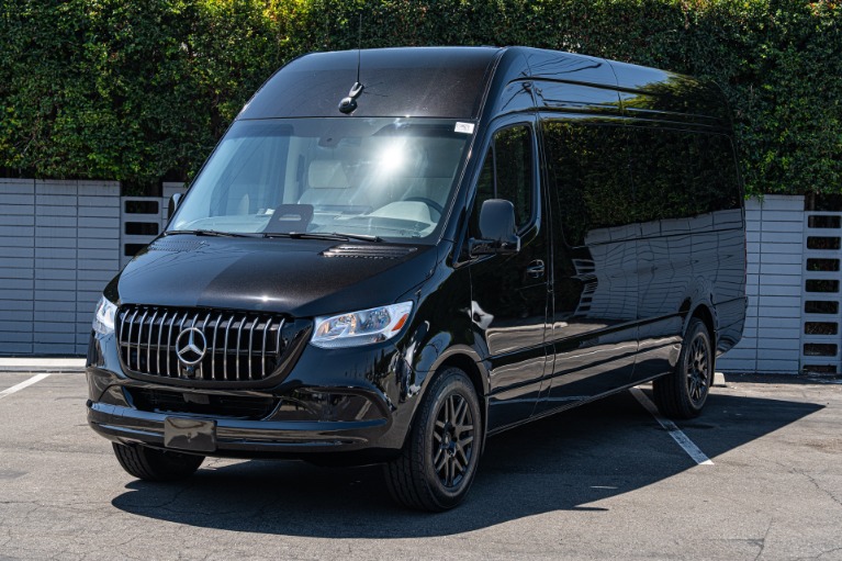2025 Mercedes-Benz Sprinter Cargo Van Base's photo