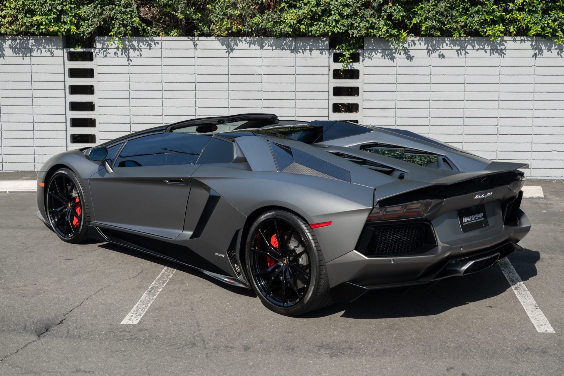 2015 Lamborghini Aventador LP 700-4 Roadster photo 11