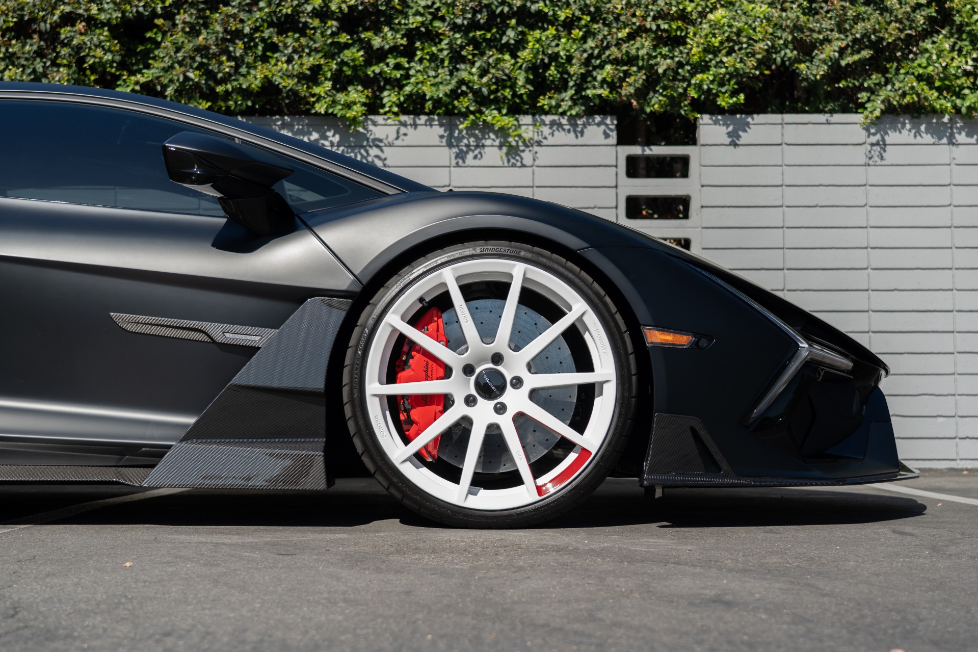 2024 Lamborghini Revuelto photo 10